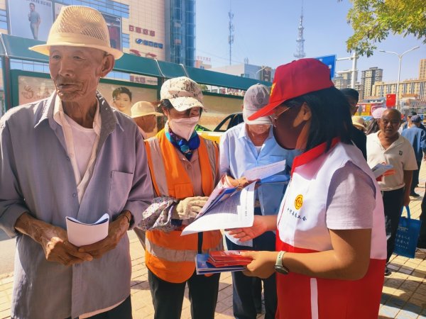 股票配资炒股 宁夏中宁县总工会开展网络安全宣传周集中宣传活动